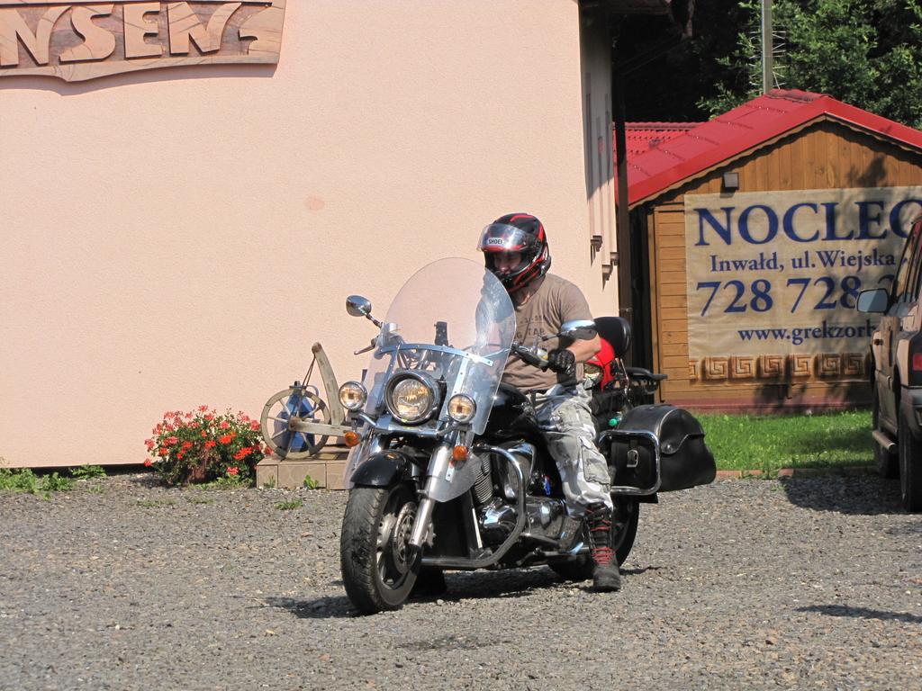 Homestay Gosciniec Grek Zorba - Pokoje I Domki 4 Osobowe - 16Km Od Zator Energylandia