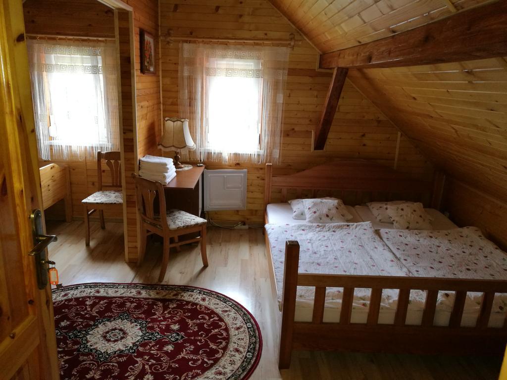Homestay Gosciniec Grek Zorba - Pokoje I Domki 4 Osobowe - 16Km Od Zator Energylandia *